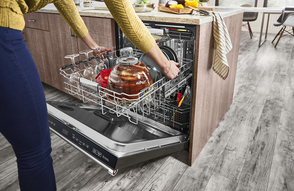 KitchenAid Empowerment: Repairing Dishwasher for Busy Moms