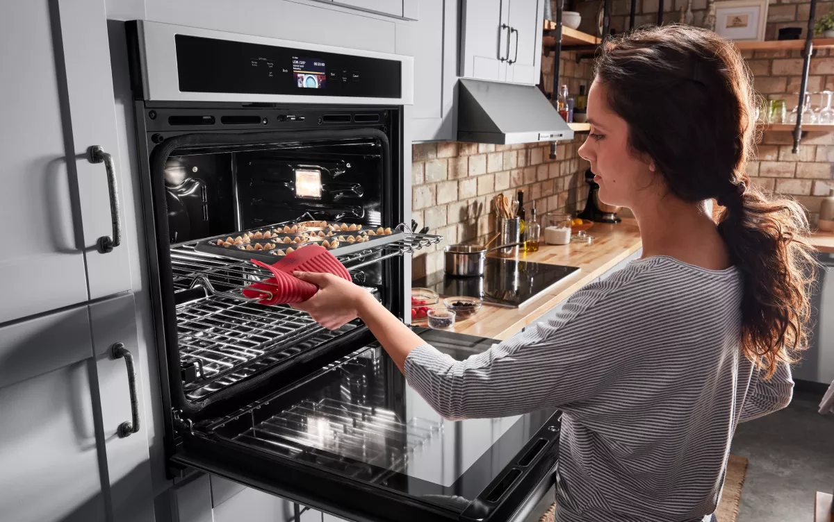 Empowering Women: KitchenAid Oven Repair Tips | KitchenAid Appliance Repair Professionals