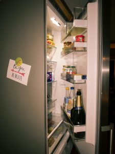 Understanding the Reasons Behind Your Freezer Door's Seal Issues - Kitchenaid Appliance Repair Professionals